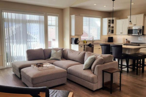 Spacious Bordeaux Cottage With Golf Cart #191